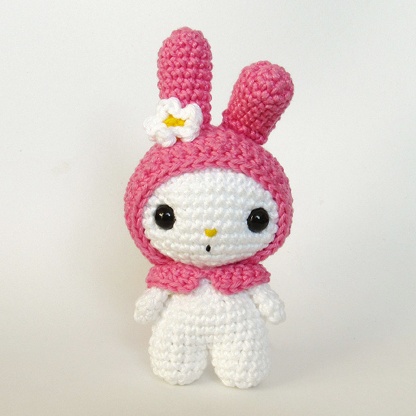 Amigurumi My Melody crochet pattern by Crochelandia